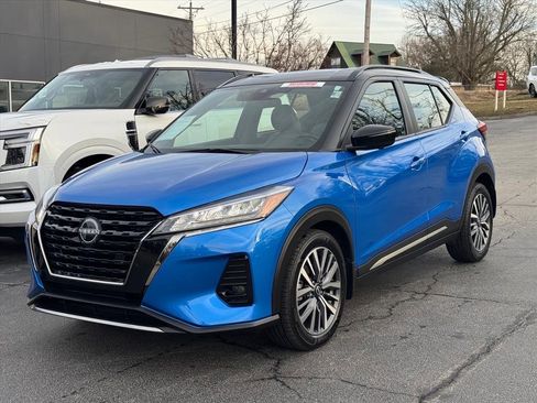 Certified 2023 Nissan Kicks SR w/ SR Premium Package image 7