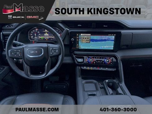 Used 2025 GMC Sierra 2500 AT4 w/ AT4 Premium Plus Package image 9