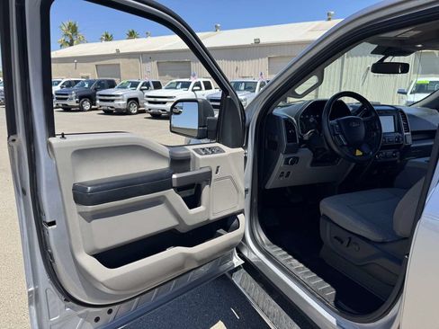 Used 2020 Ford F150 XLT w/ Equipment Group 302A Luxury AWD/4WD image 22