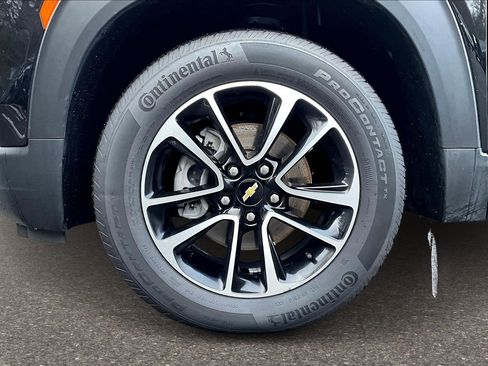 Used 2024 Chevrolet TrailBlazer LT image 25