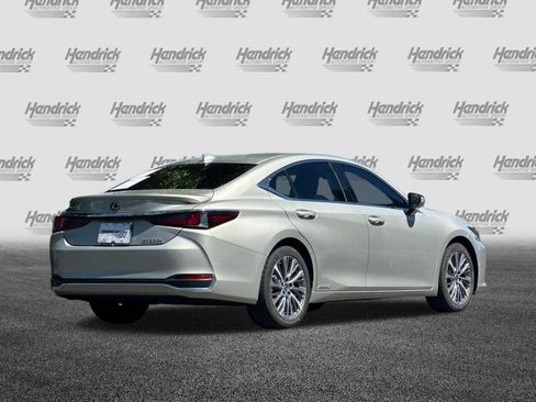 Certified 2020 Lexus ES 300h w/ Premium Package FWD image 5