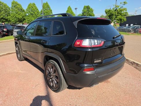 Used 2021 Jeep Cherokee Latitude Lux 80th Anniv w/ Quick Order Package 26U 80TH AWD/4WD image 3