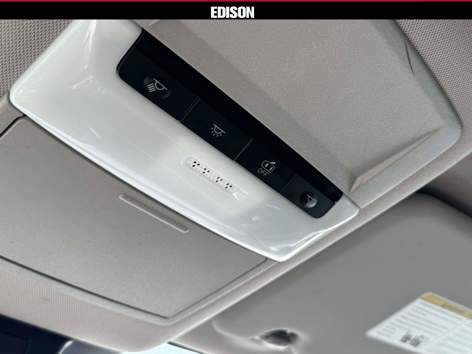 Used 2026 Nissan Rogue S AWD/4WD image 11