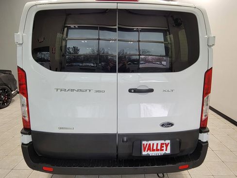 Used 2023 Ford Transit 350 XLT image 6