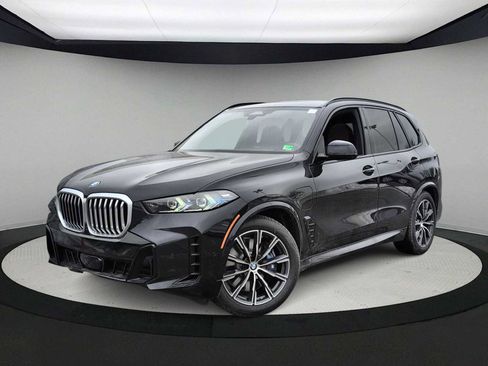 New 2026 BMW X5 xDrive50e w/ M Sport Package image 1