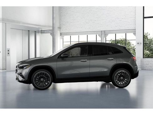 New 2026 Mercedes-Benz GLA 250 4MATIC image 35