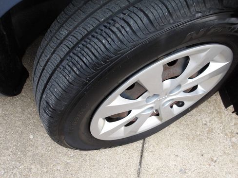 Used 2016 Kia Rio LX image 37