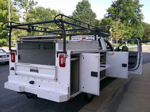 Used 2018 Ford F350 XL w/ Power Equipment Group RWD image 6