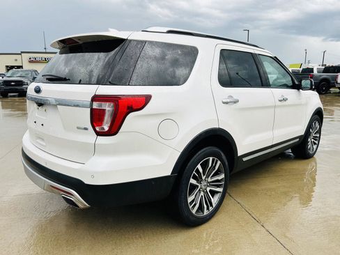 Used 2017 Ford Explorer Platinum AWD/4WD image 49