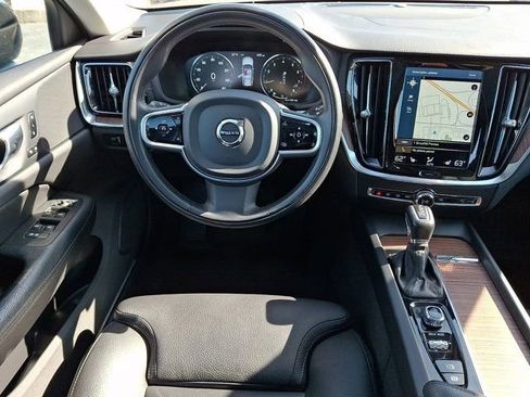Used 2020 Volvo V60 T5 Cross Country w/ Protection Package Premier AWD/4WD image 14