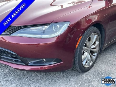 Used 2016 Chrysler 200 S w/ Navigation & Sound Group I AWD/4WD image 8