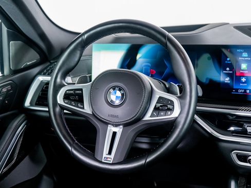 Used 2024 BMW X6 M60i image 57