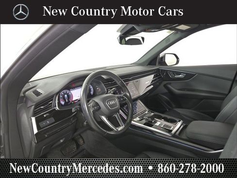 Used 2019 Audi Q8 Premium Plus w/ Premium Plus image 12