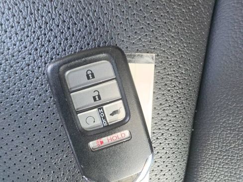 Certified 2025 Honda Passport TrailSport image 33