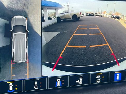 Used 2022 Chevrolet Tahoe Z71 w/ Luxury Package image 20