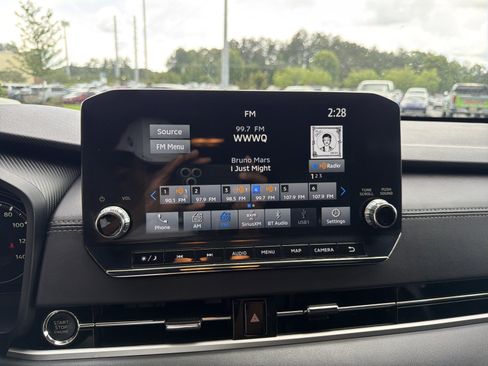 Used 2023 Mitsubishi Outlander SE FWD image 26