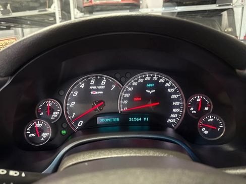 Used 2007 Chevrolet Corvette Z06 w/ Preferred Equipment Group RWD image 12