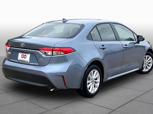 Used 2026 Toyota Corolla LE w/ LE Premium Package FWD image 13