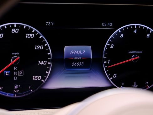 Used 2019 Mercedes-Benz S 560 4MATIC Sedan image 24