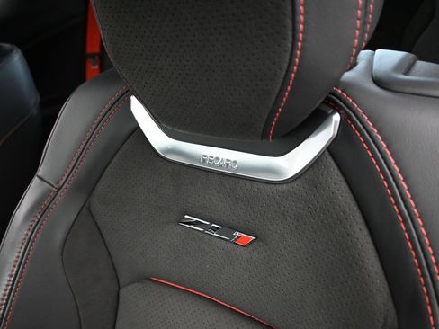 Used 2017 Chevrolet Camaro ZL1 RWD image 22