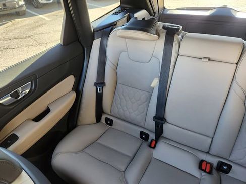 New 2026 Volvo XC60 B5 Core image 13