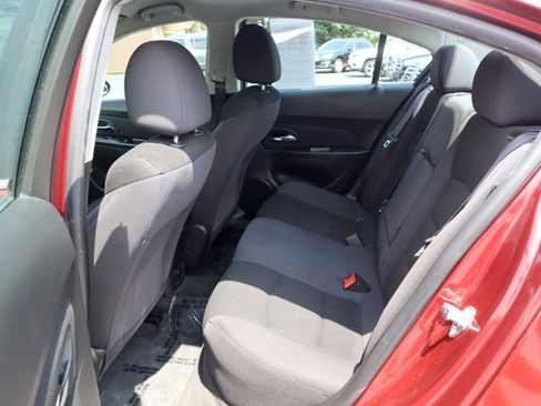 Used 2016 Chevrolet Cruze LT FWD image 14