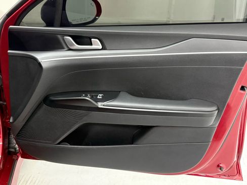 Used 2023 Kia K5 GT-Line image 17