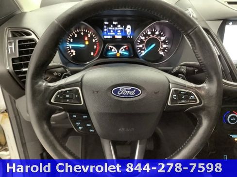 Used 2018 Ford Escape Titanium image 16