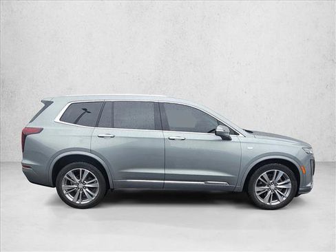 Used 2023 Cadillac XT6 Premium Luxury AWD/4WD image 6
