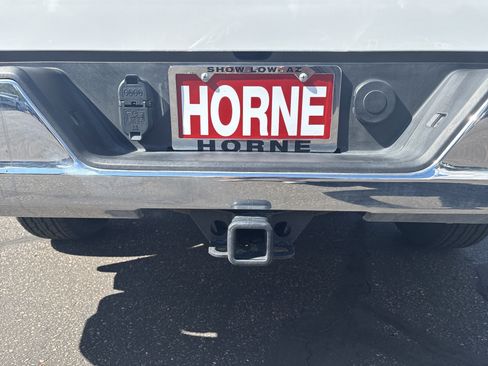 Used 2024 GMC Sierra 1500 SLE image 12