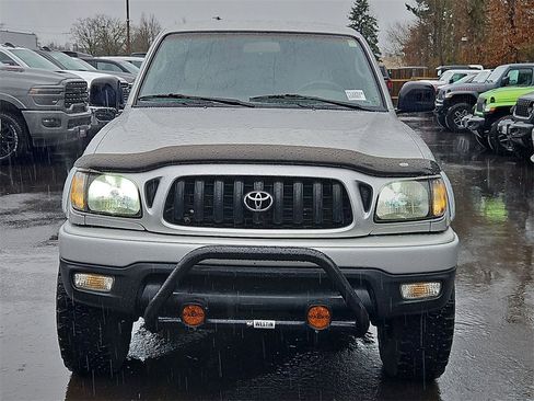 Used 2002 Toyota Tacoma 4x4 Double Cab image 2