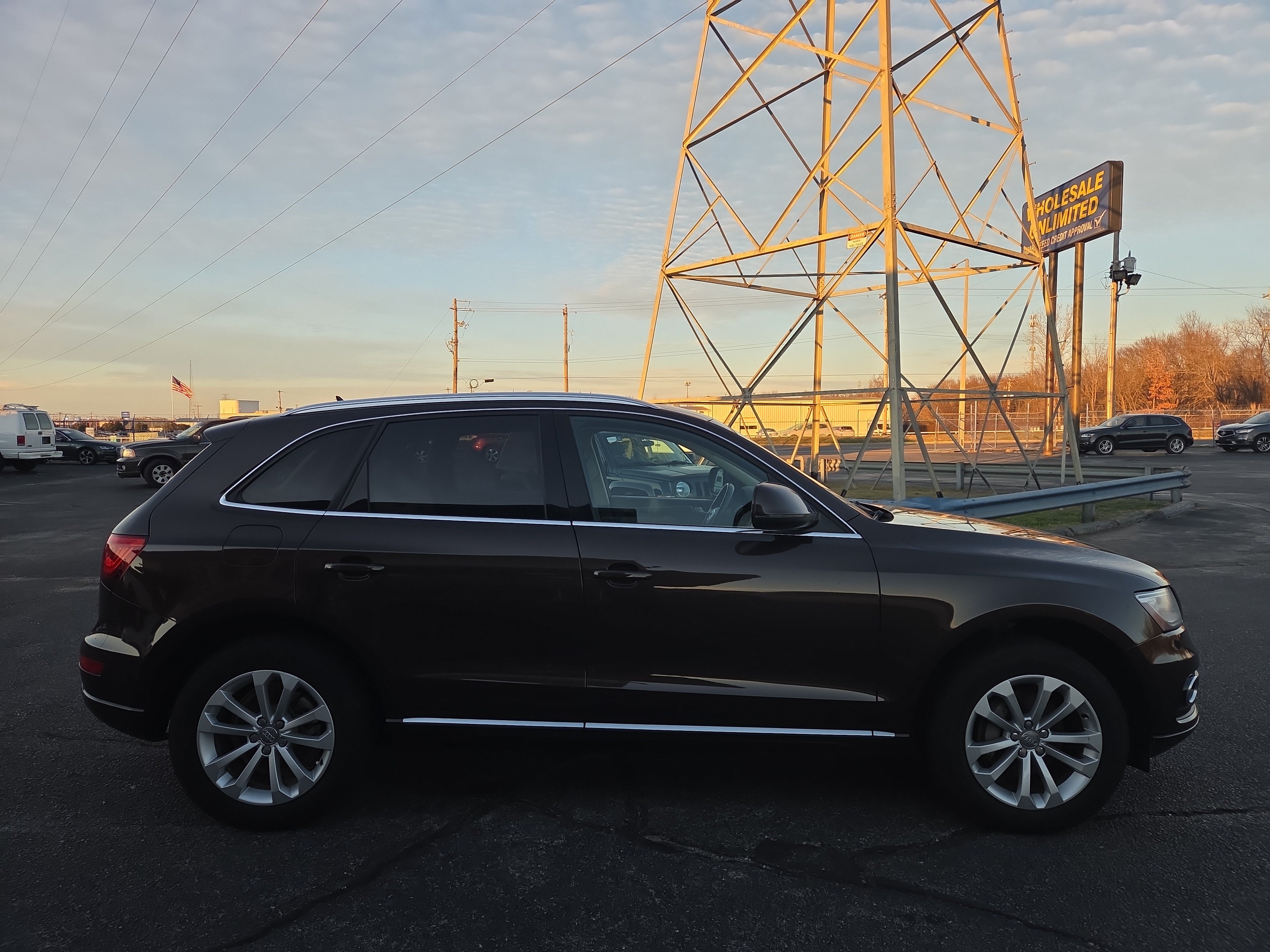 Used 2014 Audi Q5 2.0T Premium Plus w/ Premium Plus Package AWD/4WD image 6