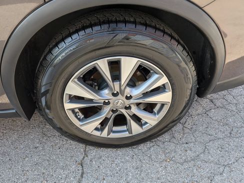 Used 2018 Nissan Murano SV FWD image 26