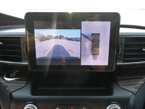 Used 2020 Ford Explorer Limited AWD/4WD image 19