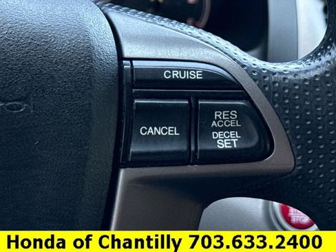 Used 2016 Honda Odyssey EX image 12