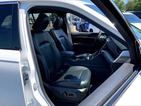 Certified 2024 Jeep Grand Cherokee Limited AWD/4WD image 6