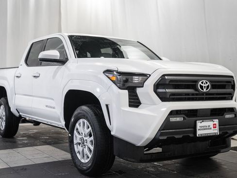 New 2026 Toyota Tacoma SR5 image 1