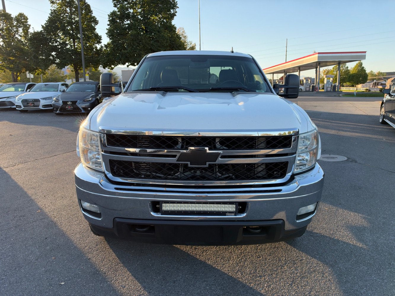 Used 2012 Chevrolet Silverado 3500 LT w/ Interior Plus Package AWD/4WD image 8