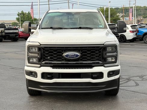 Used 2024 Ford F250 Lariat w/ Lariat Ultimate Package AWD/4WD image 9