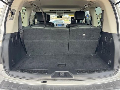 Used 2020 Nissan Armada Platinum w/ Captain's Chairs Package AWD/4WD image 5