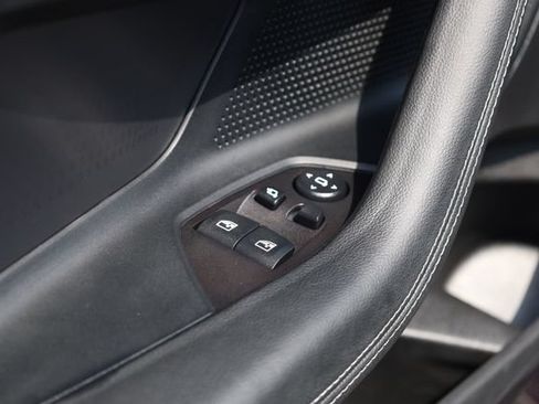 Used 2025 BMW 230i Coupe RWD image 13