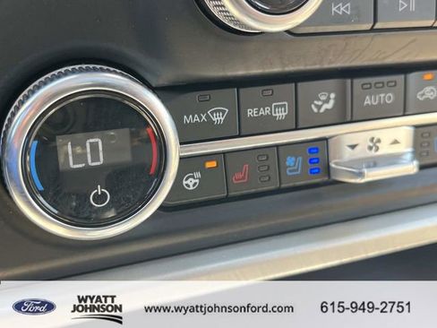 Used 2024 Ford Expedition Limited image 36