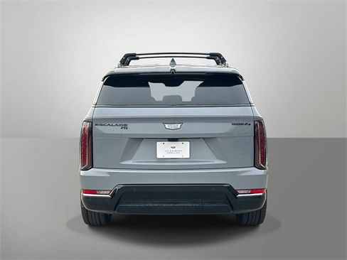 New 2026 Cadillac Escalade IQ Sport 1 w/ LPO, ONYX Package image 15