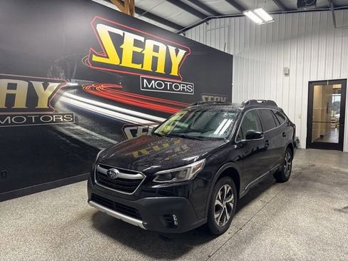 Used 2022 Subaru Outback Limited AWD/4WD image 1