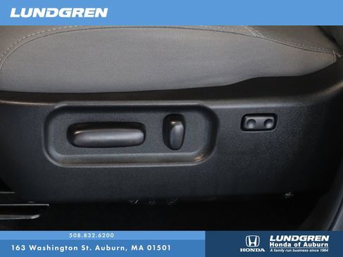 Used 2023 Toyota Tacoma SR5 w/ Technology Package AWD/4WD image 12