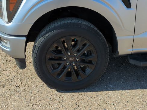 Used 2024 Ford F150 Lariat AWD/4WD image 11