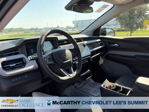 New 2027 Chevrolet Bolt LT w/ Comfort Package FWD image 45