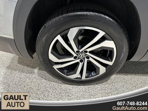 Used 2022 Volkswagen Atlas SEL AWD/4WD image 22