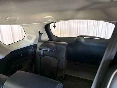 Used 2023 Honda Pilot Elite image 14