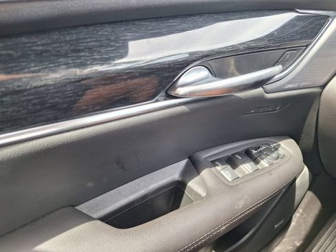 Certified 2023 Cadillac XT5 Premium Luxury w/ Technology Package FWD image 19
